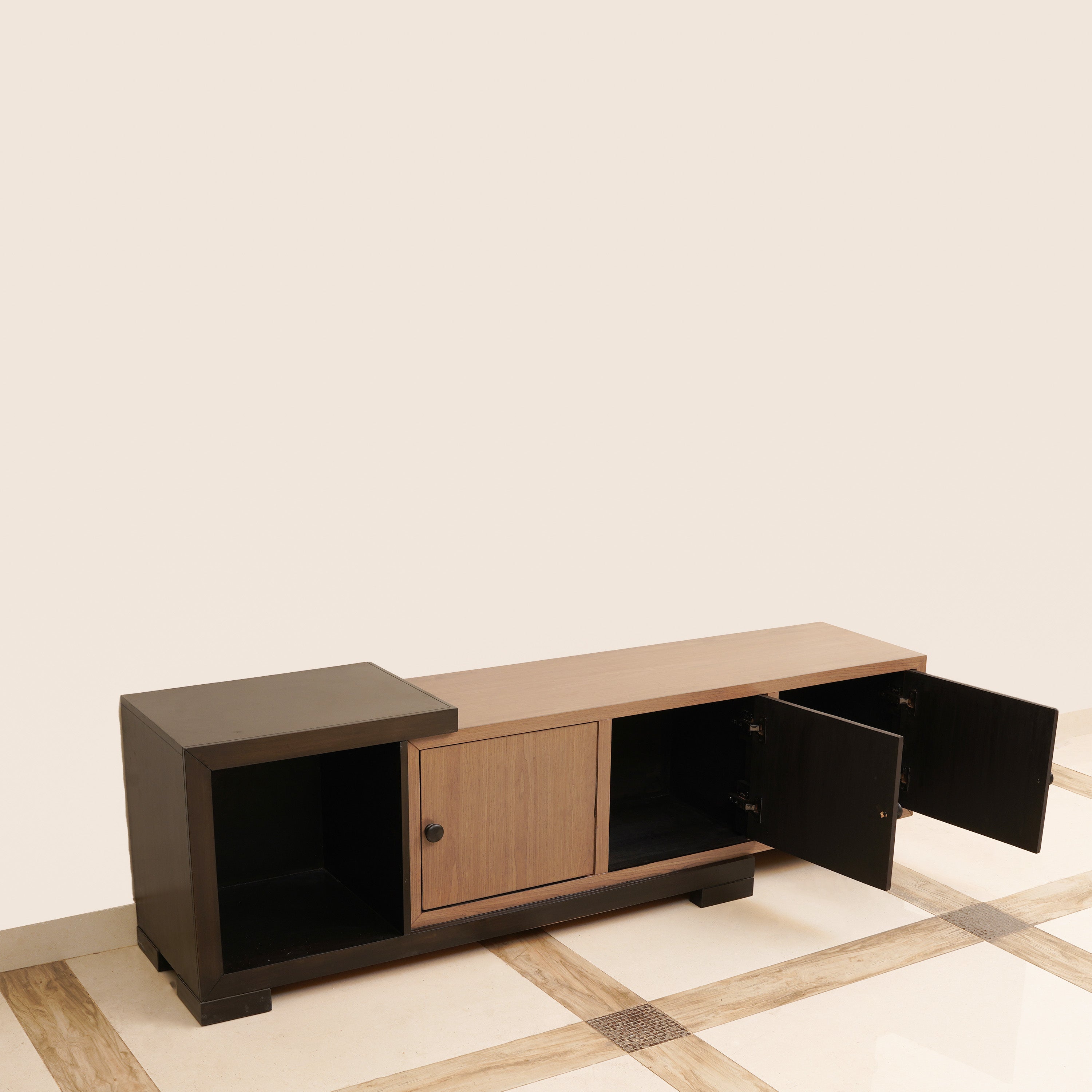 Metro Chic Console Table TV Rack